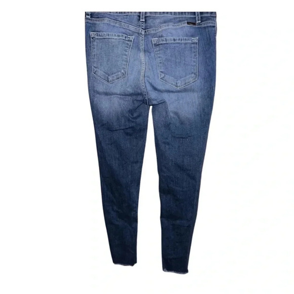 Kancan Medium Wash Distressed Ankle Jeans Size 9/28 - Picture 5 of 7